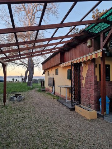 Eladó üzlethelyiség, Balatonszemesen 60 M Ft, 3 szobás