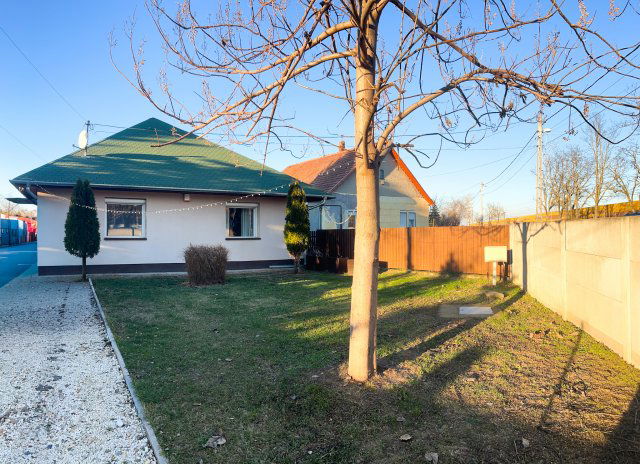 Eladó családi ház, Dunavarsányban 91.9 M Ft, 2 szobás