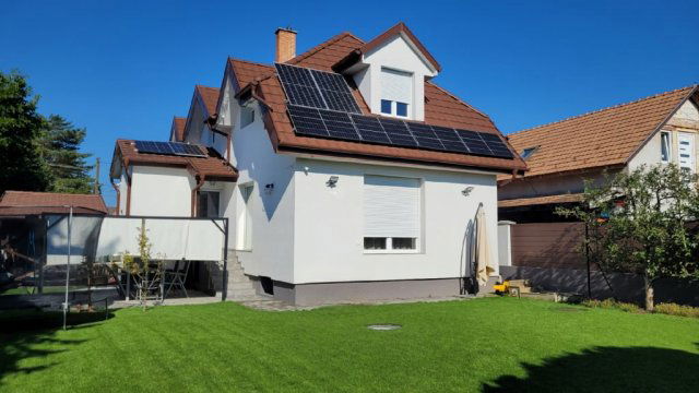 Eladó családi ház, Dunakeszin 199 M Ft, 5 szobás