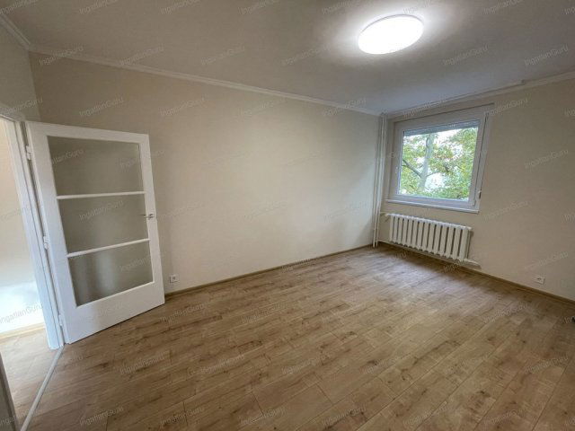 Eladó téglalakás, Kecskeméten 46.9 M Ft, 2+1 szobás