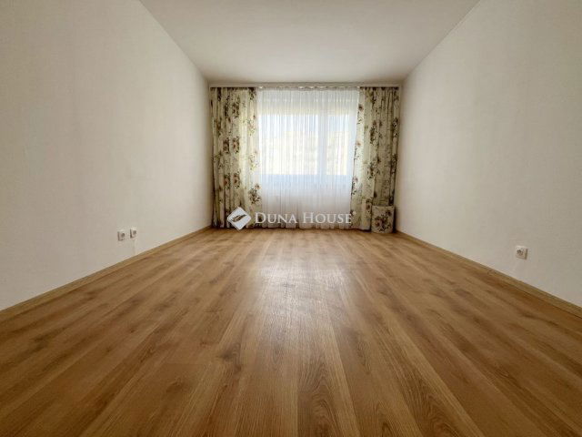 Eladó panellakás, Budapesten, XVIII. kerületben 50.99 M Ft