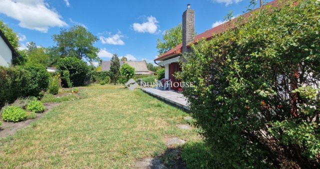 Eladó nyaraló, Balatonfenyvesen 42 M Ft, 2 szobás