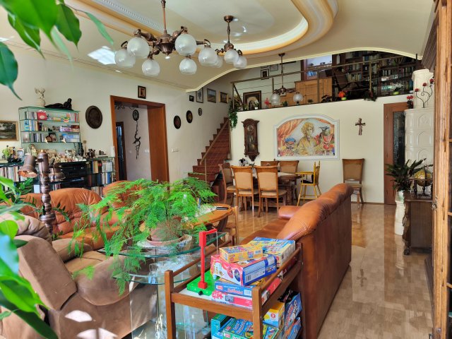 Eladó családi ház, Kazincbarcikán, Herbolyai úton 142.4 M Ft