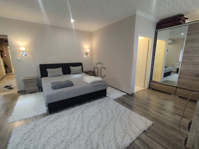 Eladó családi ház, Nagykőrösön 99.9 M Ft, 6 szobás