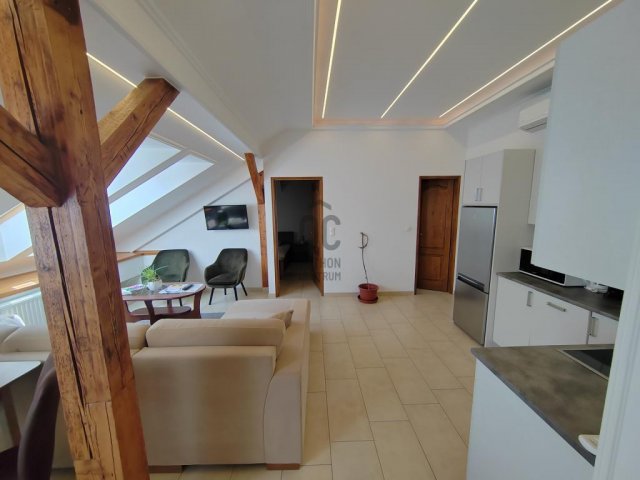 Kiadó téglalakás, albérlet, Cegléden 250 E Ft / hó, 2 szobás