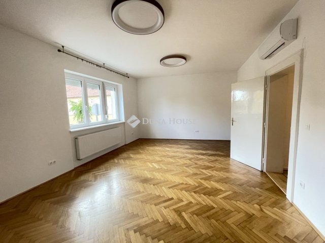 Kiadó családi ház, albérlet, Szombathelyen 390 E Ft / hó