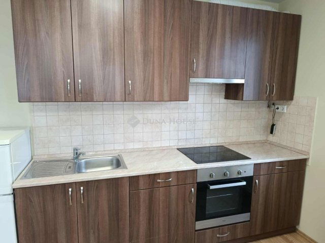 Kiadó téglalakás, albérlet, Kecskeméten 170 E Ft / hó