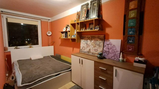 Eladó panellakás, Budapesten, XXI. kerületben, Völgy utcában