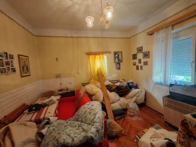 Eladó családi ház, Besenyőtelken 20.5 M Ft, 4 szobás