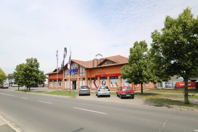 Eladó iroda, Siófokon 500 M Ft / költözzbe.hu
