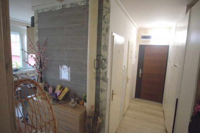 Eladó panellakás, Kecskeméten 44.9 M Ft, 2 szobás