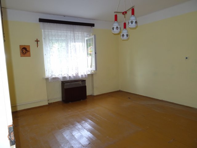 Eladó családi ház, Szombathelyen 44.9 M Ft, 2 szobás