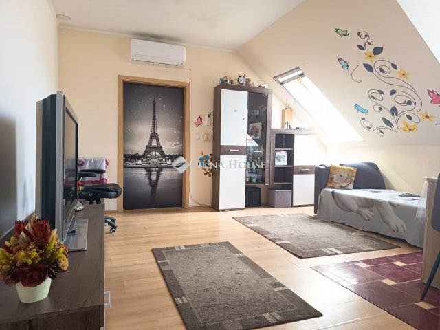 Eladó téglalakás, Sopronban 62.5 M Ft, 3 szobás