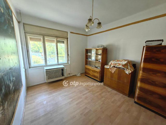 Eladó családi ház, Kenderesen 13.99 M Ft, 2+1 szobás