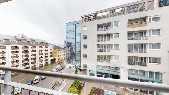 Eladó téglalakás, Miskolcon 47.9 M Ft, 1+1 szobás