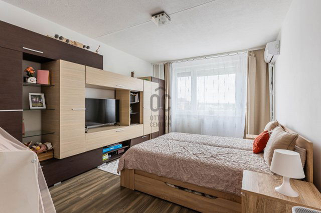 Eladó panellakás, Budapesten, XV. kerületben 61.9 M Ft, 2 szobás
