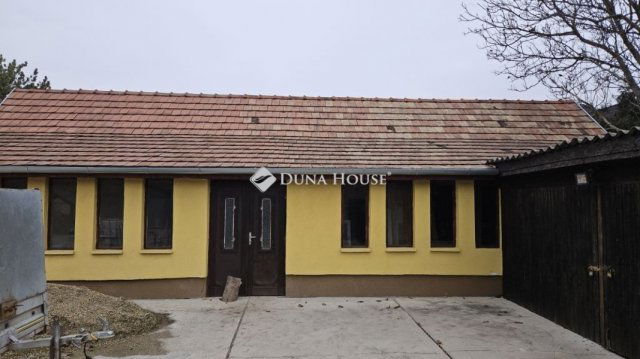 Eladó családi ház, Iváncsán 70 M Ft, 5 szobás