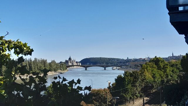 Eladó téglalakás, Budapesten, II. kerületben 74.9 M Ft, 1 szobás