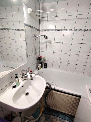 Eladó panellakás, Székesfehérvárott 45.9 M Ft, 2 szobás