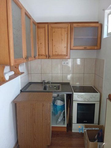 Eladó téglalakás, Hatvanban 32 M Ft, 2 szobás