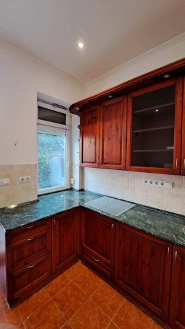 Kiadó téglalakás, albérlet, Székesfehérvárott 220 E Ft / hó