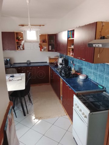Eladó családi ház, Ácson 90 M Ft, 5 szobás