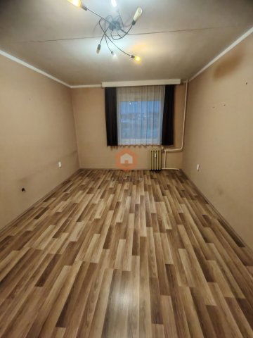 Eladó panellakás, Pécsett 48.9 M Ft, 2+1 szobás