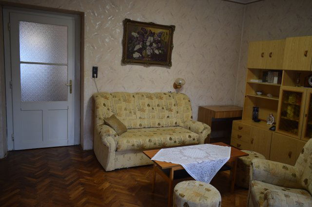 Eladó téglalakás, Pécsett, Lyceum utcában 62 M Ft, 2+1 szobás