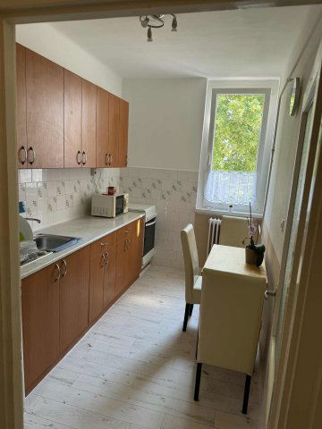 Eladó téglalakás, Tatabányán 34.99 M Ft, 2 szobás