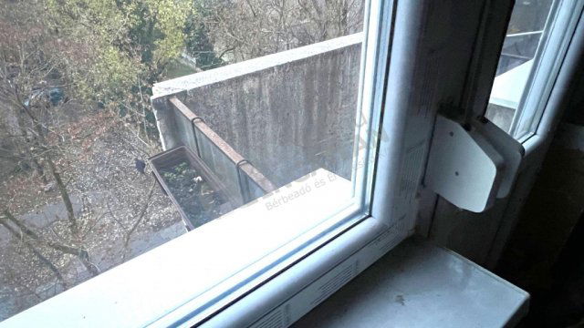 Eladó téglalakás, Budapesten, III. kerületben, Berend utcában