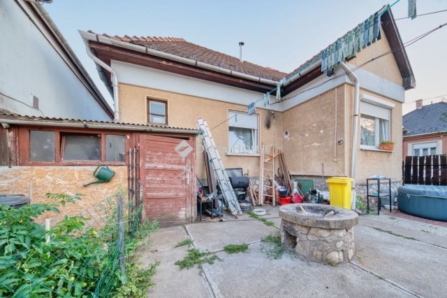 Eladó családi ház, Miskolcon 58.5 M Ft, 3 szobás
