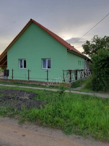 Eladó családi ház, Bucsán 30 M Ft, 2 szobás