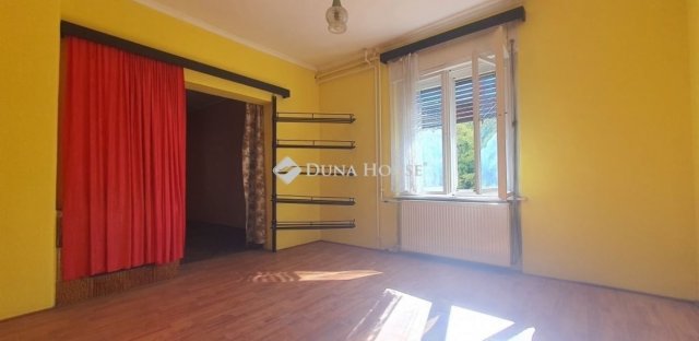 Eladó családi ház, Szombathelyen 69.9 M Ft, 5 szobás