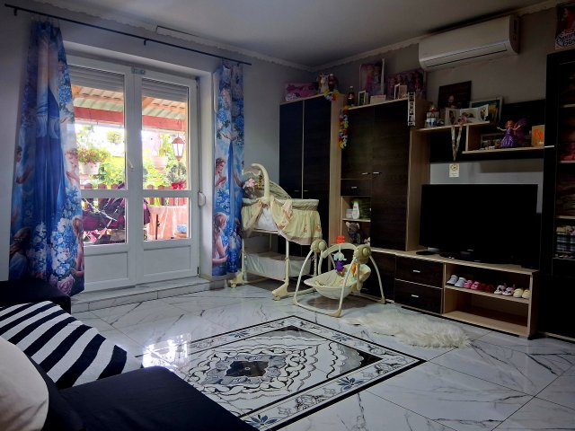Eladó családi ház, Bicskén 50.5 M Ft, 1+2 szobás