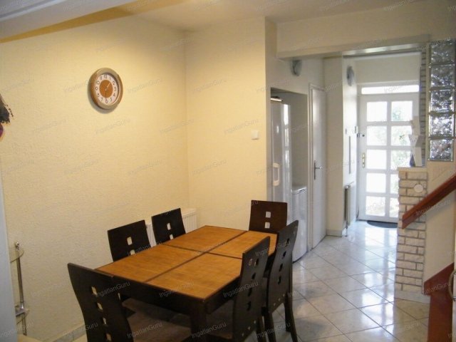 Kiadó sorház, albérlet, Kecskeméten 320 E Ft / hó, 4 szobás
