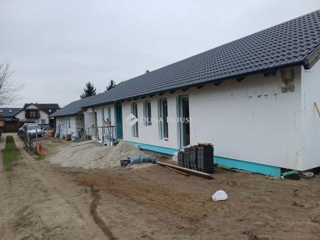 Eladó ikerház, Szigethalmon 88.9 M Ft, 4 szobás