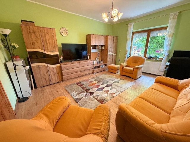 Eladó családi ház, Gödöllőn 121 M Ft, 4 szobás