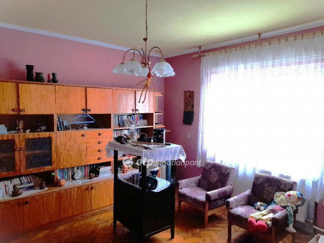 Eladó családi ház, Pitvaroson 13.9 M Ft, 3 szobás