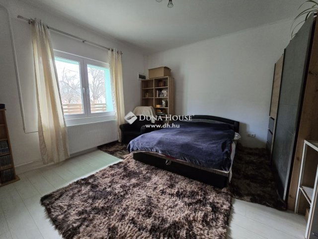 Eladó családi ház, Kiskassán 20.99 M Ft, 2 szobás