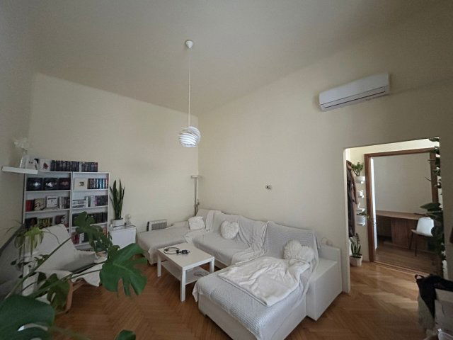 Eladó téglalakás, Budapesten, XIII. kerületben, Csanády utcában