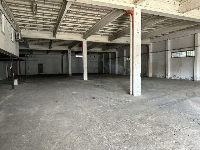 Kiadó ipari ingatlan, Szolnokon 648 E Ft / hó