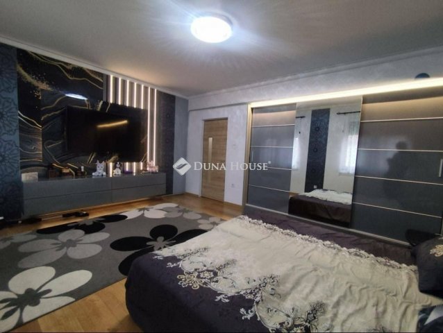 Eladó téglalakás, Kecskeméten 46 M Ft, 3 szobás