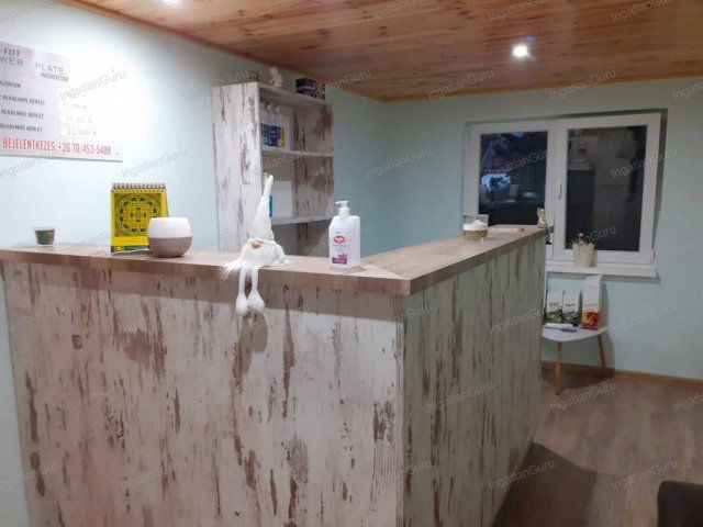 Eladó üzlethelyiség, Bugacon 31 M Ft, 5 szobás