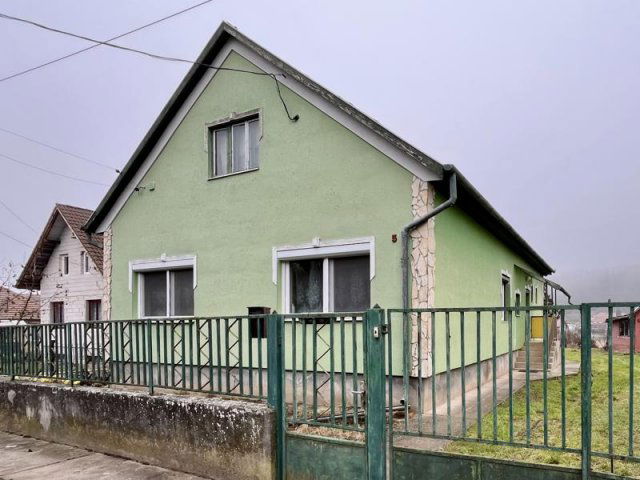 Eladó családi ház, Káván 57 M Ft, 3 szobás