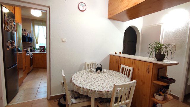 Eladó panellakás, Budapesten, III. kerületben 69.9 M Ft