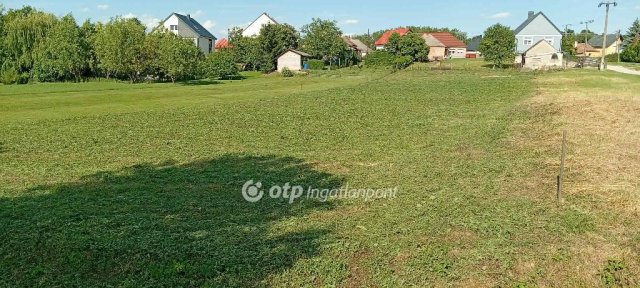 Eladó telek, Nagyesztergáron 12 M Ft / költözzbe.hu