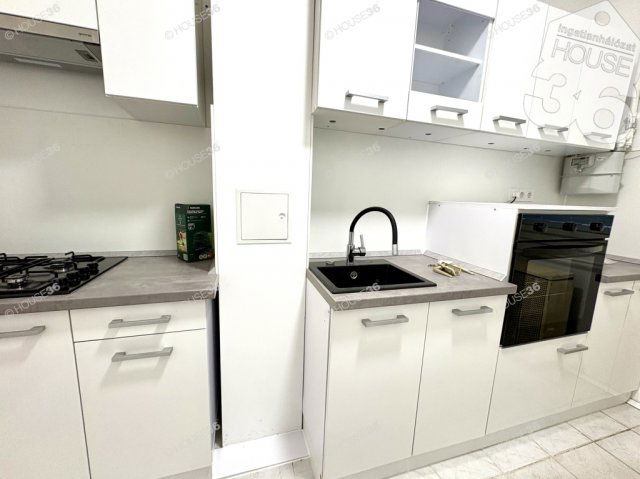 Eladó téglalakás, Kecskeméten 59.8 M Ft, 2 szobás