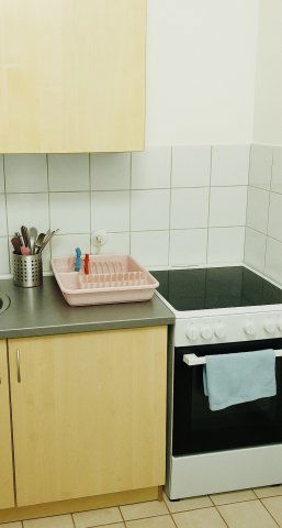 Kiadó panellakás, albérlet, Debrecenben 150 E Ft / hó, 1 szobás