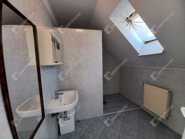 Eladó családi ház, Debrecenben 95.8 M Ft, 4 szobás