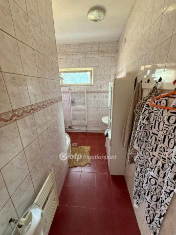 Eladó családi ház, Miskolcon 69.9 M Ft, 4+2 szobás